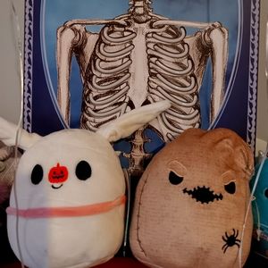 Zero and tan oogie boogie 5in bundle squishmallow